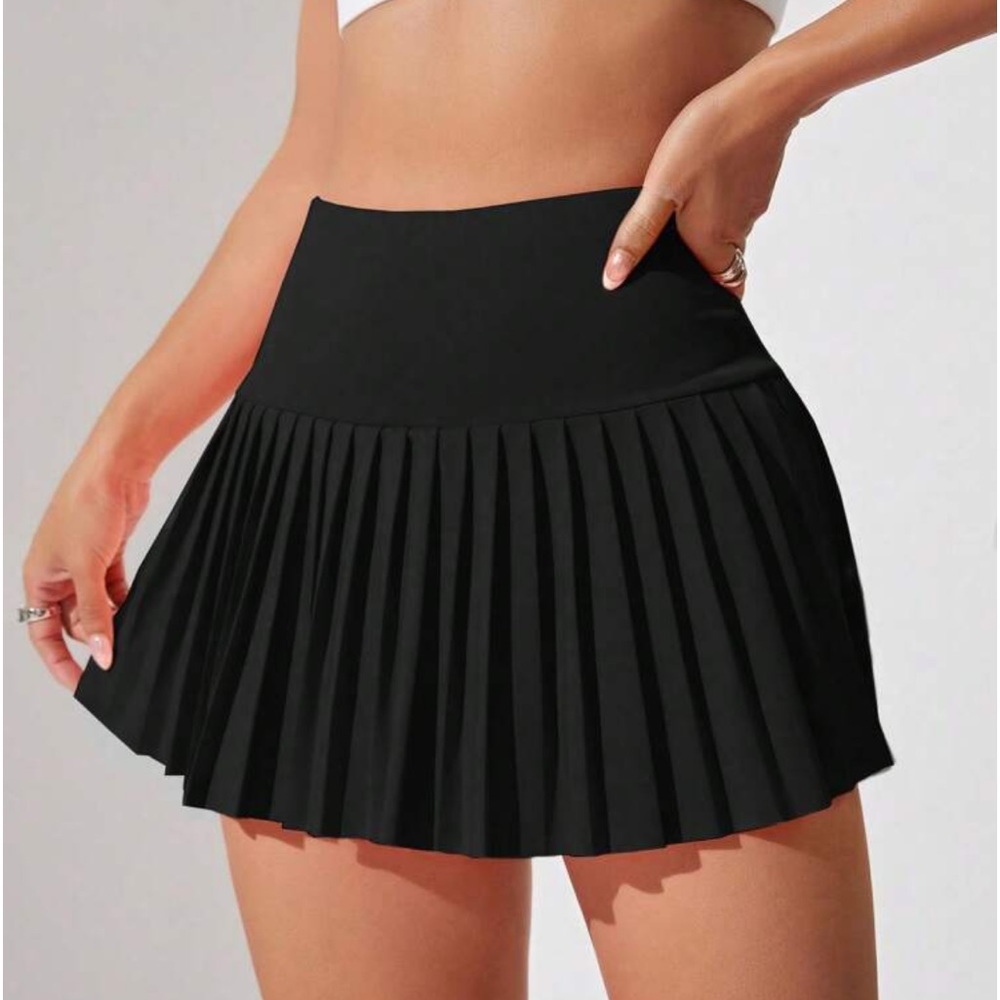 Black tennis skirt